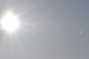 Morten 23 februar 2023 - Jetfly og solen over Høyenhall