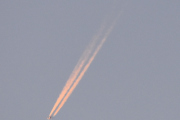 Morten 3 januar 2023 - Jetfly over Høyenhall, ser ut som det blir fint vær i dag