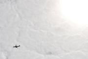 Morten 8 juli 2023 - Air France over Høyenhall, vi fikk med solen, men her blir det mye motlys
