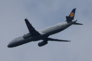 Morten 8 juli 2023 - Lufthansa over Høyenhall
