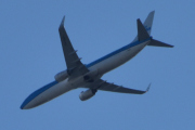 Morten 2 juni 2023 - KLM over Høyenhall, klokken er 10.55. Den var litt for høyt oppe