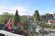 17 mai 2023 - Flagget er oppe og klokken er 08.00