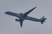 Morten 13 mai 2023 - KLM over Høyenhall, det er litt for tidlig på morgenen enda