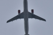 Morten 16 mai 2023 - OY-KAR over Høyenhall, jeg tror det er SAS Scandinavian Airlines som kommer med sin Airbus A320-232 som er over 16 år gammelt og heter Vermund Viking
