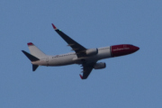 Morten 26 november 2023 - Norwegian over Høyenhall, jeg tror det er LN-ENO som er Norwegian Air Shuttle AOC som kommer med sin Boeing 737-8JP fra 2017. Hvis det er riktig, så har jeg ikke tatt bilde av den i november før