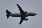 Morten 18 oktober 2023 - OY-KBP over Høyenhall, det er SAS Scandinavian Airlines som kommer med sin Airbus A319-132 fra 2006 og heter Viger Viking og er malt i Star Alliance farger. Det var i april 2022 den ble malt i Star Alliance farger, og mitt første bilde er fra 25 mai 2023. Så kanskje jeg finner flere bilder senere