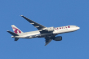 Morten 20 oktober 2023 - Qatar Airways Cargo over Høyenhall