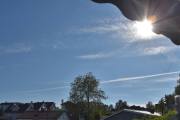 Morten 28 juni 2023 - Jetfly over Høyenhall, her fikk vi med solen og en liten fugl også