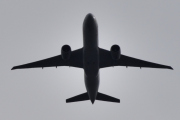 Morten 28 mai 2023 - ET-APU over Høyenhall, det er Ethiopian Airlines som kommer med sin Boeing 777-F6N som er over 10 år gammelt. Ethiopian Airlines er det nasjonale flyselskapet i Etiopia. Selskapet har sin hovedbase på Bole internasjonale lufthavn