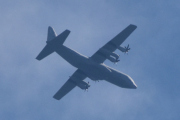 Morten 8 mai 2023 - Lockheed C-130J-30 Hercules over Høyenhall, men kanskje den har kallenavnet Idunn