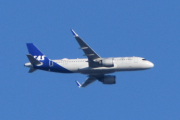 Morten 16 april 2024 - SE-ROY over Høyenhall, jeg tror det er SAS Scandinavian Airlines som kommer med sin Airbus A320-251N som er fra 2019 og heter Yrsa Viking. Denne har jeg sett mange ganger i april, 10 april 2022 og 4, 17 og 21 april 2023