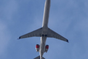 Morten 17 april 2024 - EI-FPX over Høyenhall, det er SAS Scandinavian Airlines som kommer med sin Bombardier CRJ-900LR fra 2018 og heter Vale Viking. Første gangen jeg så denne var 28 mai 2022 og jeg har enda ikke sitert den. Da guden Balder ble drept, unnlot hans bror Vale ifølge vikingenes myter å vaske hår og hender til han hadde hevnet drapet...
