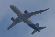 Morten 26 april 2024 - EI-SIZ over Høyenhall, det er SAS Connect som kommer med sin Airbus A320-251N fra mars 2023 og heter Garm Viking. Jeg så SAS Connect den 26 april 2022 også, men fant ikke ut hvem det var