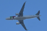 Morten 31 august 2024 - CS-TVE over Høyenhall, det er TAP - Air Portugal som kommer med sin Airbus A320-251N fra 2019 og heter Amélia Rey Colaço. 26 september 2018 og 26 oktober 2018 var nok første gangen jeg tok bilde av TAP Air Portugal