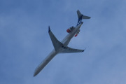 Morten 31 august 2024 - EI-FPX over Høyenhall, det er SAS Scandinavian Airlines som kommer med sin Bombardier CRJ-900LR fra 2018 og som heter Vale Viking. Jeg har sett den noen ganger men ikke i august. Men jeg så en 19 august 2018, og mange flere :-)