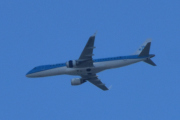 Morten 31 august 2024 - KLM Cityhopper over Høyenhall