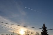 Morten 20 januar 2024 - To jetfly over Høyenhall, vi fikk med solen også her. Jeg tok noen bilder 20 januar 2019 av jetfly over Sverige, men jeg vil ikke komme nærmere inn på dem her