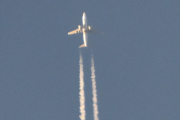 Morten 25 januar 2024 - Jetfly over Høyenhall, den er for høyt oppe, men jeg tok bilde av et jetfly 25 januar 2022 også