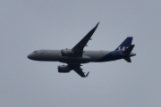 Morten 2 juli 2024 - SAS over Høyenhall, klokken er 20.35 og dem lander på Gardermoen om 10 minutter. Jeg tok noen bilder 1 juli 2018, men da tror jeg dem fløy Boeing
