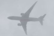 Morten 24 juli 2024 - Emirates SkyCargo over Høyenhall, klokken er 12.12 og her dukket det en fram fra skyene. Det kan være en Boeing 777-F1H. Hvordan jeg vet det? Samme modellen kan være fra 2012 til 2022 :-)