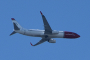 Morten 28 juli 2024 - LN-NIE over Høyenhall, det er Norwegian Air Shuttle AOC som kommer med sin Boeing 737-8JP fra 2013 og som heter Asta Nielsen. Har mange bilder av denne, og har denne seien nå. LN-NIE, LN-NIG, LN-NIH, LN-NII, LN-NIK, LN-NIL, LN-NIM, LN-NIN, LN-NIO, LN-NIP og LN-NIQ