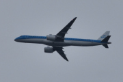 Morten 3 juli 2024 - KLM Cityhopper over Høyenhall