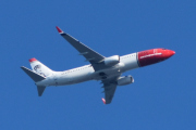 Morten 19 juni 2024 - Norwegian og Lufthansa møtes over Høyenhall