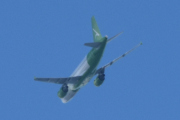 Morten 2 juni 2024 - F-HDRA over Høyenhall, jeg har 9 bilder av denne nå, men det er første gangen jeg ser den svinge - tøft