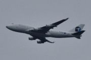 Morten 22 juni 2024 - Challenge Airlines BE besøker Høyenhall, når en Boeing 747-412 kommer sakte inn så slutter jeg med jobbingen av det nye galleriet