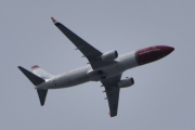 Morten 10 mai 2024 - SE-RPJ over Høyenhall, det er Norwegian Air Sweden AOC som kommer med sin Boeing 737-8JP fra 2016 og som heter Karin Larsson. Den så jeg sist 23 mai 2023 og før januar 2020 het den EI-FJS