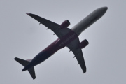 Morten 10 mai 2024 - Wizz Air over Høyenhall, klokken er 15.31 og jeg for ikke helt tak i flyene nå. Men her oppdaget jeg et flyselskap jeg ikke har tatt bilde av på lenge. 9 august 2021 og 11 august 2021 når jeg var i Sandefjord