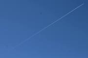 Morten 21 mai 2024 - Jetfly over Høyenhall, det er fint vær i dag. Jeg har ikke tatt bilde av et jetfly 21 mai før