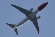 Morten 3 mai 2024 - LN-FGJ over Høyenhall, det er Norwegian Air Shuttle AOC som kommer med sin Boeing 737-8 MAX fra 2022 og som heter Knud Rasmussen. Den fikk påmalt helten i mai 2023 etter at dem overtok flyet i mars 2023 etter Flyr. Så nå ser serien slik ut, LN-FGE, LN-FGF og LN-FGJ