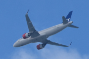 Morten 31 mai 2024 - SAS over Høyenhall igjen, klokken er 14.55 og jeg er litt for sent ute igjen. Men det går framover med verandaen