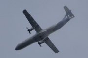 Morten 8 mai 2024 - ES-ATJ over Høyenhall, det er SAS Scandinavian Airlines som kommer med sin ATR 72-600 fra 2012 og heter Njal Viking. Jeg siterte den 17 mai 2023