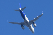 Morten 7 mars 2024 - SE-ROY over Høyenhall, det er SAS Scandinavian Airlines som kommer med sin Airbus A320-251N som er fra 2019 og heter Yrsa Viking. Den har jeg ikke registrert før og heller ikke sitert. Men jeg har 17 bilder av den, så jeg siterer. Da Rolv Krake var tre år gammel, kom Ålov til Danmark og fortalte Yrsa at hennes mann Helge var hennes far og at Ålov var hennes mor. Yrsa dro da tilbake til Svitjod...