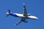 Morten 1 november 2024 - SE-ROI over Høyenhall, klokken er 12.14. Jeg tror det er SAS Scandinavian Airlines som er ute med sin Airbus A320-251N fra desember 2019 og heter Torborg Viking. Den har jeg ikke registrert før, så vi må sitere. Den var litt vanskelig, kan vi være i nærheten av Askegodset på Mosterøy i Rogaland?