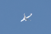 Morten 28 november 2024 - KLM over Drøbak, og det passer fint. Klokken 09.50 kommer KLM, som har fuglenavn på flyene sine