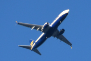 Morten 11 oktober 2024 - G-RUKL over Høyenhall, det er Ryanair UK som kommer med sin Boeing 737-8AS. Den var ikke registrert, men jeg hadde to bilder av den, 29 mai 2023 og 2 juni 2023