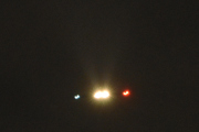Morten 13 oktober 2024 - Stort fly over Høyenhall på natten, klokken er 22.30 og jeg burde ha vært i seng for lenge siden. Vi lar det være med det, god natt