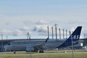 Morten 13 september 2024 - SE-RUC på Gardermoen flyplass, det er SAS Scandinavian Airlines med sin Airbus A320-251N som er fra 2020 og heter Drott Viking. 1 mars 2023 og 19 juli 2023 blir viktige datoer for meg