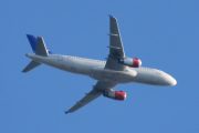Morten 19 september 2024 - OY-KAR over Høyenhall, det er SAS Scandinavian Airlines som kommer med sin Airbus A320-232 fra 2007 og heter Vermund Viking. Den så jeg tre ganger i september 2022, det var 9, 17 og 29