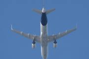 Morten 5 september 2024 - Lufthansa over Høyenhall