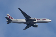 Morten 1 mai 2024 - A7-BFK over Høyenhall, det er Qatar Airways Cargo som kommer med sitt Boeing 777-FDZ fra 2016. Jeg tok et bilde 24 april 2021 og 1 september 2022, det er det nærmeste jeg kommer