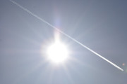 Morten 14 april 2025 - Jetfly over Høyenhall, dem bomma på solen med noen meter, men da ble jeg ikke så blendet