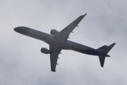 Morten 23 april 2025 - SE-RSK over Høyenhall, jeg tror det er SAS Link som kommer med sin Embraer ERJ-195LR fra 2007 og heter Gudrid Viking. Den har jeg sett to ganger, det var 22 november 2024 og 21 mars 2025