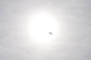 Morten 30 april 2025 - EI-SID over Høyenhall, jeg har et solbilde fra 20 september 2022, men dette var blink