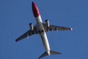 Morten 30 april 2025 - LN-NOD over Høyenhall, det er Norwegian Air Shuttle AOC som kommer med sin Boeing 737-8Q8 fra 2008 og som het Sonja Henie. Du mistet helten din i mars 2025, og jeg som har sett deg to ganger før i april 2025