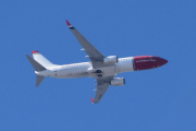 Morten 6 april 2025 - SE-RPF over Høyenhall, det er Norwegian Air Sweden AOC som kommer med sin Boeing 737-8JP fra 2016. Jeg har ikke sett den i april før, men har 10 bilder av den nå