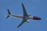 Morten 10 august 2025 - SE-RTP over Høyenhall, klokken er 19.01 og det er Norwegian Air Sweden AOC som kommer med sin Boeing 737-8 MAX fra april 2024. Den har jeg sett kun to ganger, det var 6 og 17 mai 2025. Nå ser serien slik ut, SE-RTB, SE-RTC, SE-RTJ, SE-RTK, SE-RTN, SE-RTP, SE-RTR og SE-RTV
